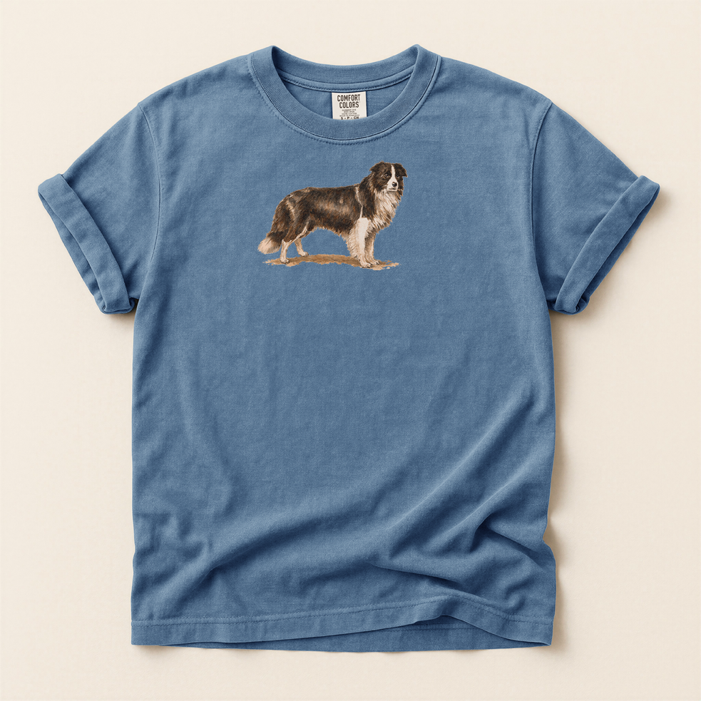 Aussie Small Graphic T-Shirt — 'Small Aussie' Lightweight Tee