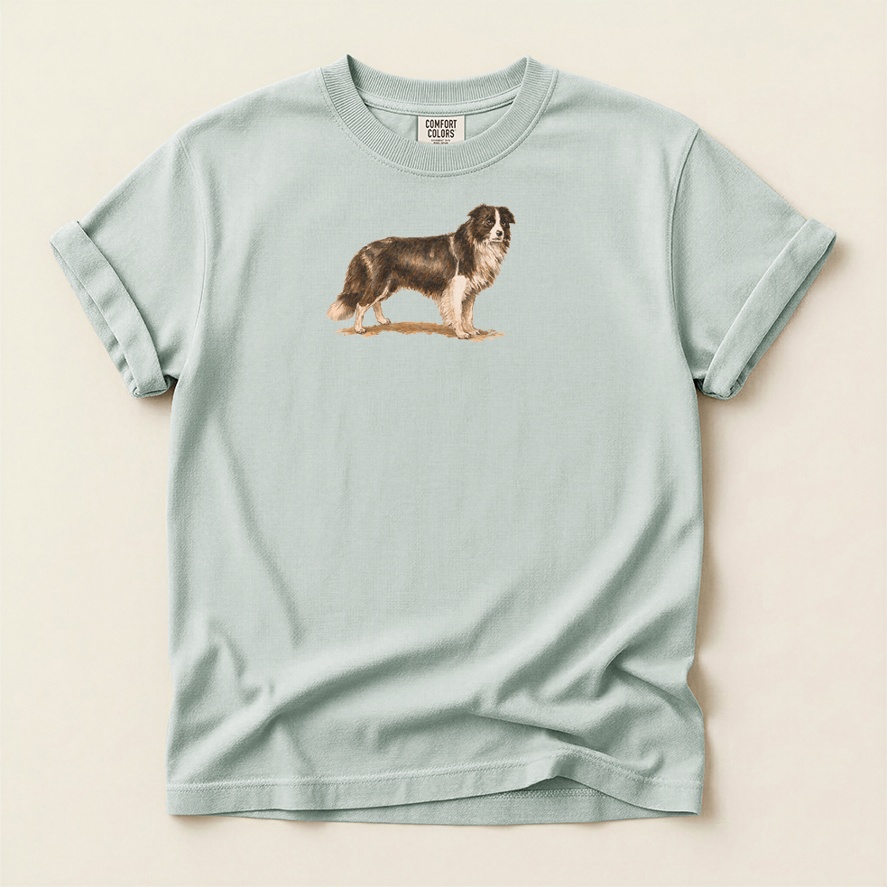 Aussie Small Graphic T-Shirt — 'Small Aussie' Lightweight Tee